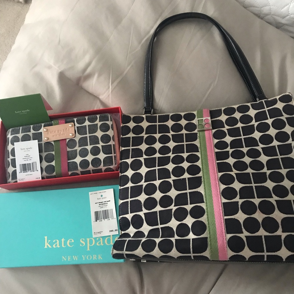 Kate Spade Purse with matching wallet